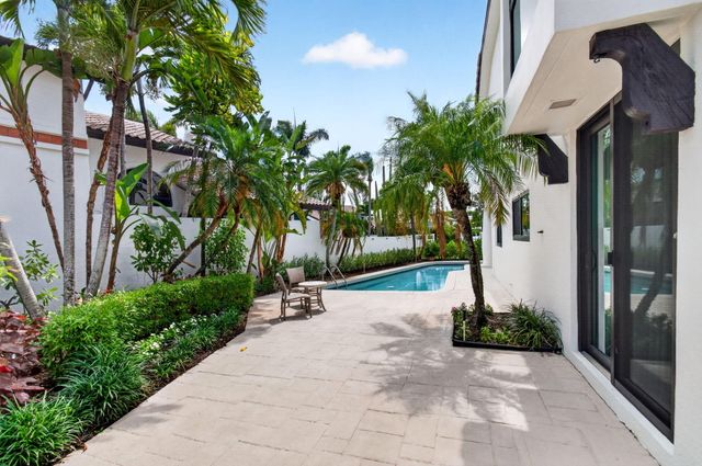 6427 VIA ROSA, Boca Raton, FL 33433