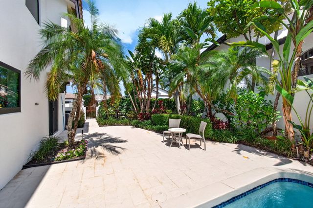 6427 VIA ROSA, Boca Raton, FL 33433