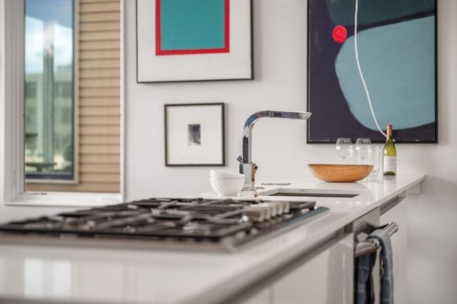 525 E. First St 5, Boston, MA 02127