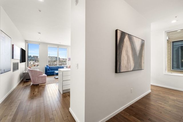 525 E. First St 5, Boston, MA 02127