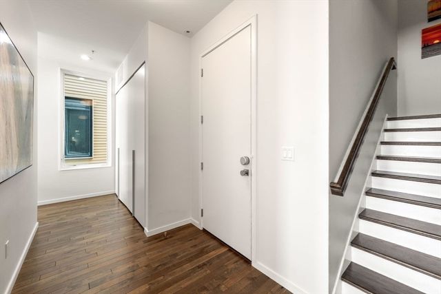 525 E. First St 5, Boston, MA 02127