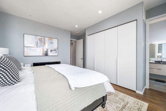 525 E. First St 5, Boston, MA 02127