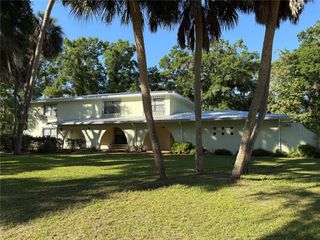155 S COURT, Bronson, FL 32621