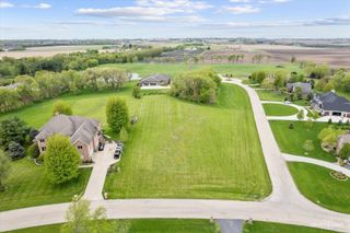 41W151 Fox Den Court, Elgin, IL 60124