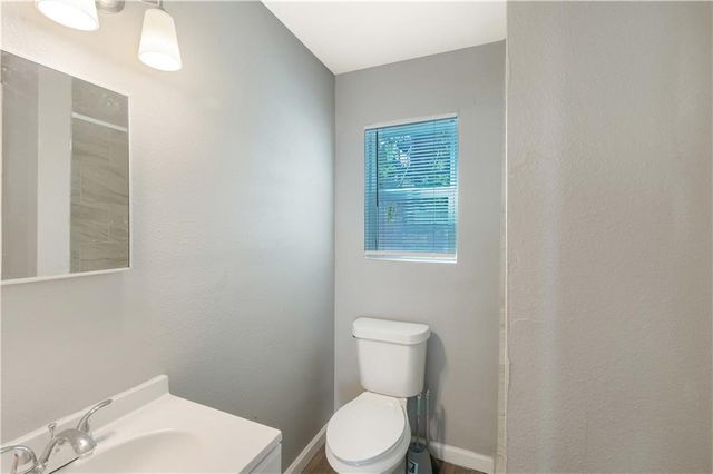 204 E 30th ST 102, Austin, TX 78705