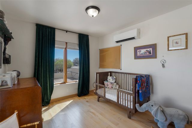 3101 La Paz Lane, Santa Fe, NM 87507