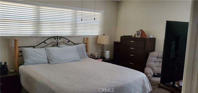 9406 S 10th, Inglewood, CA 90305