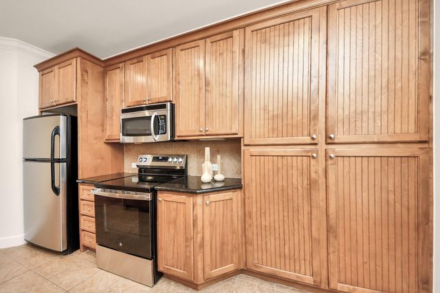 2203 Dorrington Street 106, Houston, TX 77030