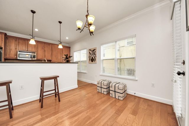2203 Dorrington Street 106, Houston, TX 77030