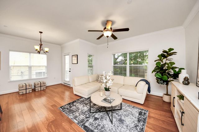 2203 Dorrington Street 106, Houston, TX 77030