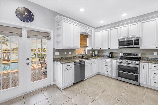 22554 CLIFFSIDE WAY, Land O Lakes, FL 34639