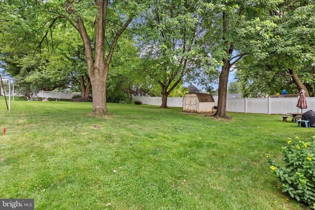 603 W KELLER ST, Mechanicsburg, PA 17055