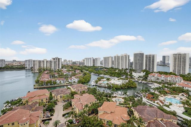 1000 Island Boulevard 2105, Aventura, FL 33160