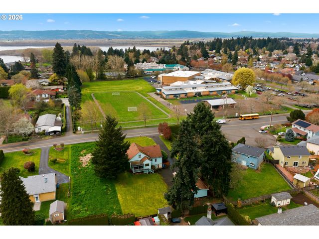 9017 Nw 21ST Ave, Vancouver, WA 98665