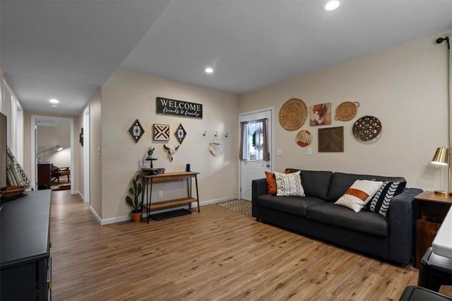 715 S 4th Street, Atchison, KS 66002