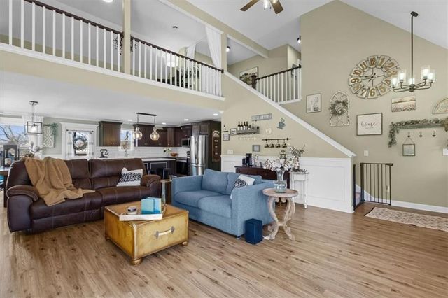 715 S 4th Street, Atchison, KS 66002