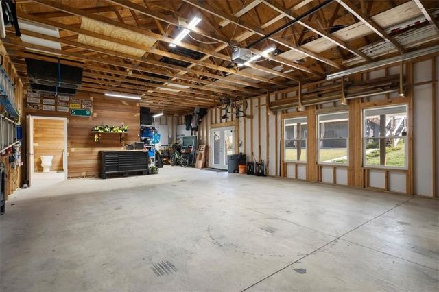 715 S 4th Street, Atchison, KS 66002