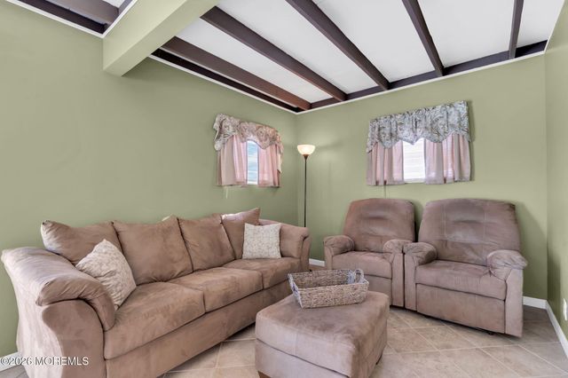 413 Twin Lakes Boulevard, Little Egg Harbor, NJ 08087
