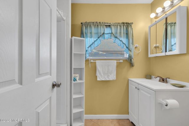 413 Twin Lakes Boulevard, Little Egg Harbor, NJ 08087