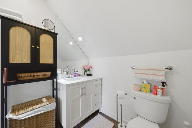 1722 W Wabansia Avenue, Chicago, IL 60622