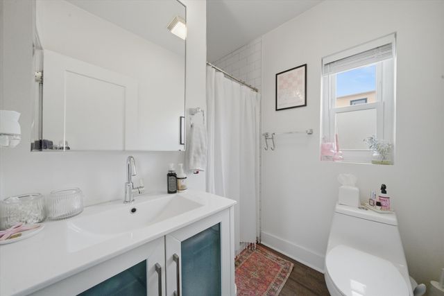 1722 W Wabansia Avenue, Chicago, IL 60622
