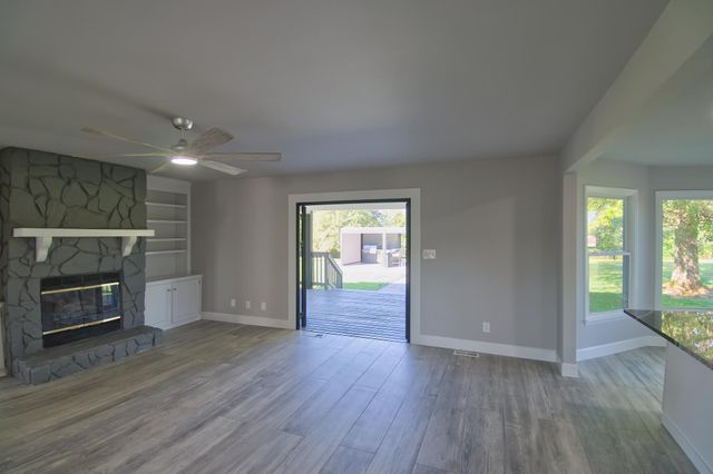 6850 Highway 9, Inman, SC 29349