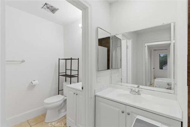 600 W 3rd Street A210, Santa Ana, CA 92701
