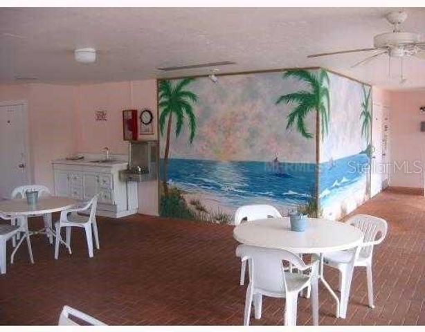 3739 59TH AVENUE W 3739, Bradenton, FL 34210