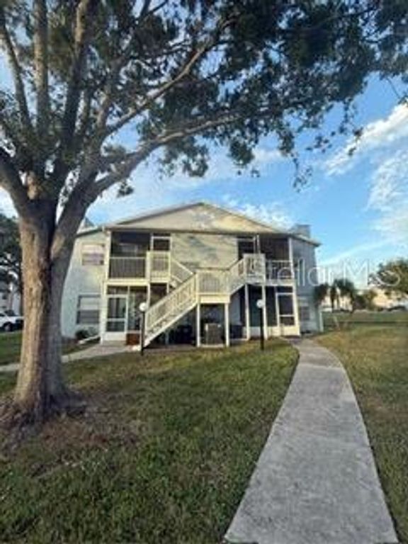 3739 59TH AVENUE W 3739, Bradenton, FL 34210