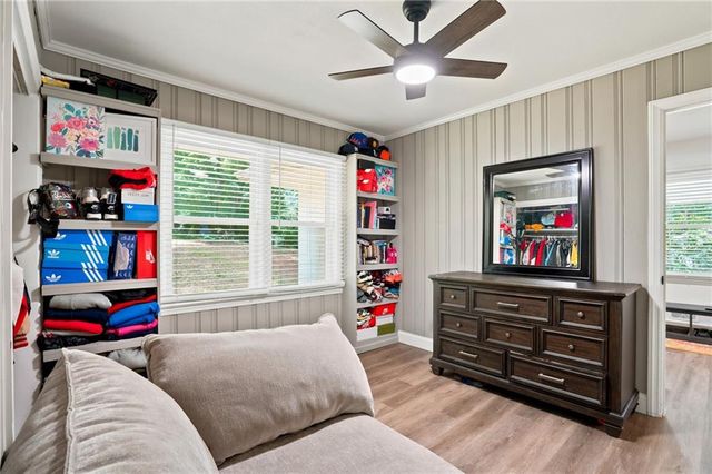 581 Meadowbrook Drive SE, Marietta, GA 30067