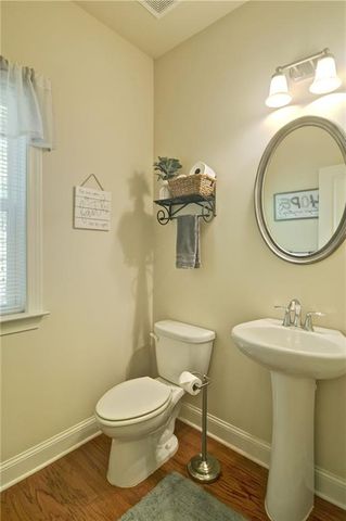 503 Lakeview Court, Woodstock, GA 30188