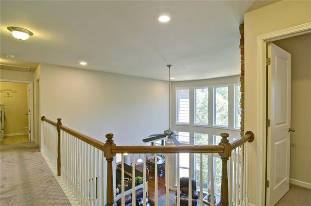 503 Lakeview Court, Woodstock, GA 30188