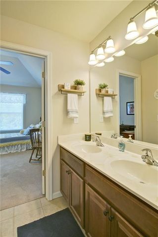 503 Lakeview Court, Woodstock, GA 30188