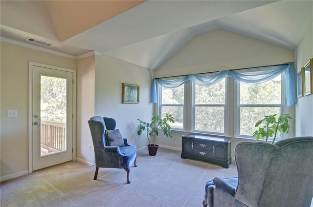 503 Lakeview Court, Woodstock, GA 30188