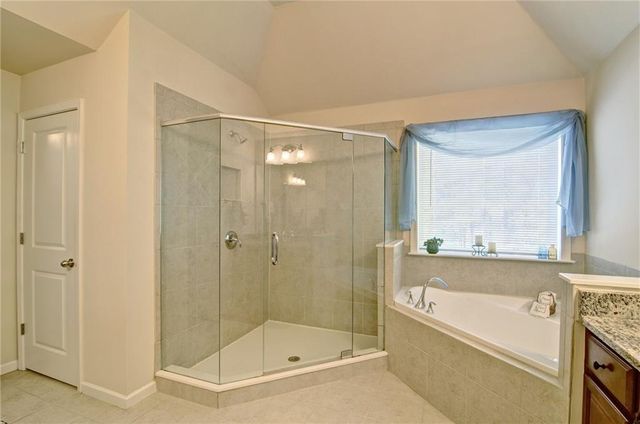 503 Lakeview Court, Woodstock, GA 30188