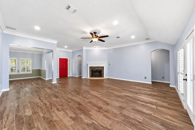 16903 Mustang Trail Drive, Magnolia, TX 77355