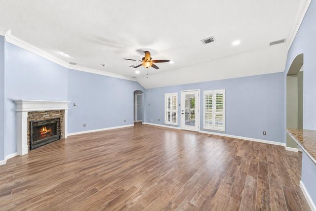 16903 Mustang Trail Drive, Magnolia, TX 77355