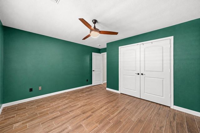 16903 Mustang Trail Drive, Magnolia, TX 77355