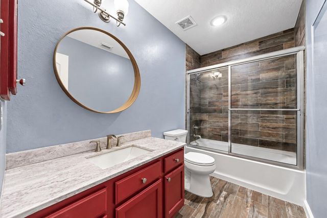 16903 Mustang Trail Drive, Magnolia, TX 77355