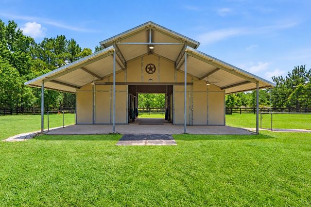 16903 Mustang Trail Drive, Magnolia, TX 77355