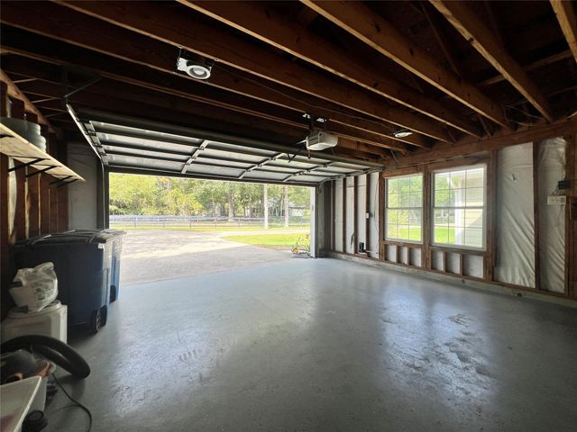 16903 Mustang Trail Drive, Magnolia, TX 77355