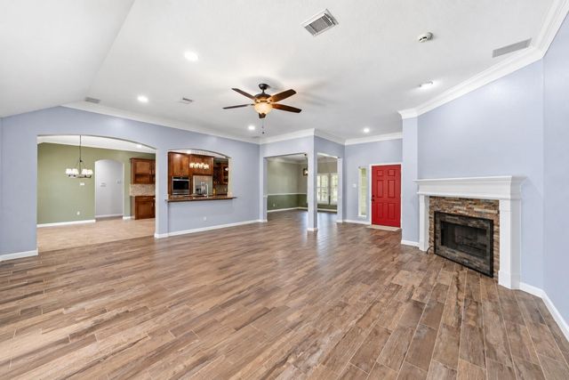 16903 Mustang Trail Drive, Magnolia, TX 77355