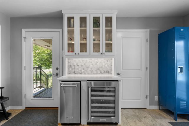 1035 Waterford Drive, Dallas, TX 75218