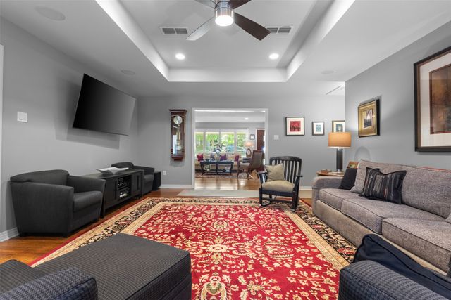 1035 Waterford Drive, Dallas, TX 75218