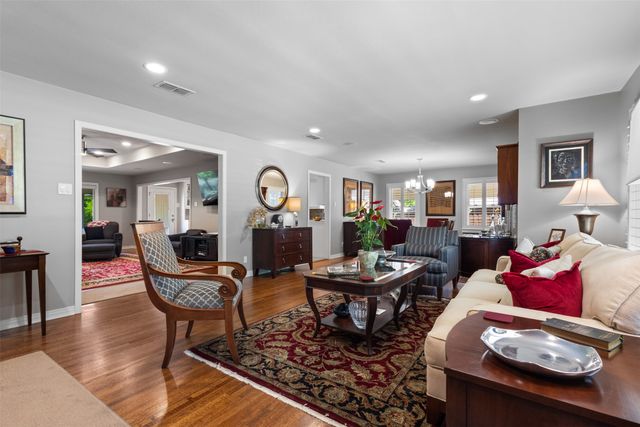 1035 Waterford Drive, Dallas, TX 75218