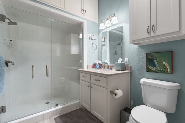 1035 Waterford Drive, Dallas, TX 75218