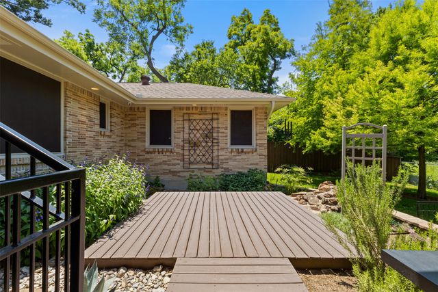 1035 Waterford Drive, Dallas, TX 75218