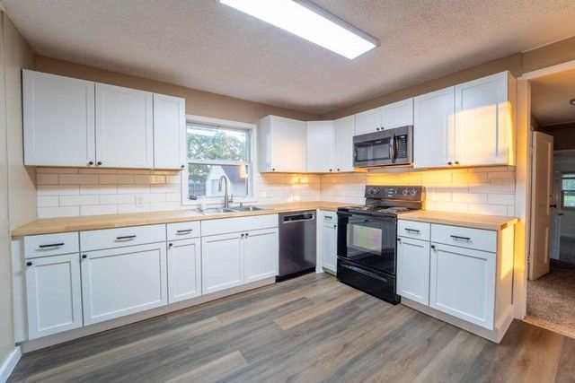 3676 E Ponderosa Lane, Springfield, MO 65803