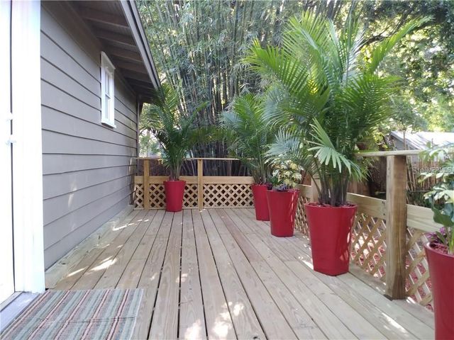 114 W CAYUGA STREET, Tampa, FL 33603