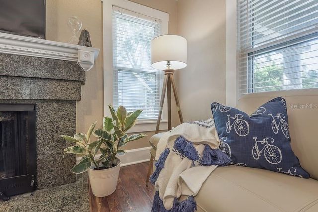 114 W CAYUGA STREET, Tampa, FL 33603